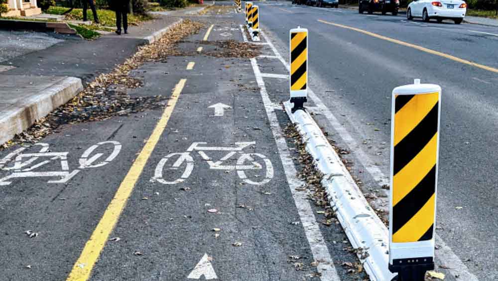 Protected Bike Lane Montreal